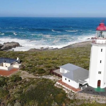 Villa Ocean Crest B&B Gansbaai Exterior photo